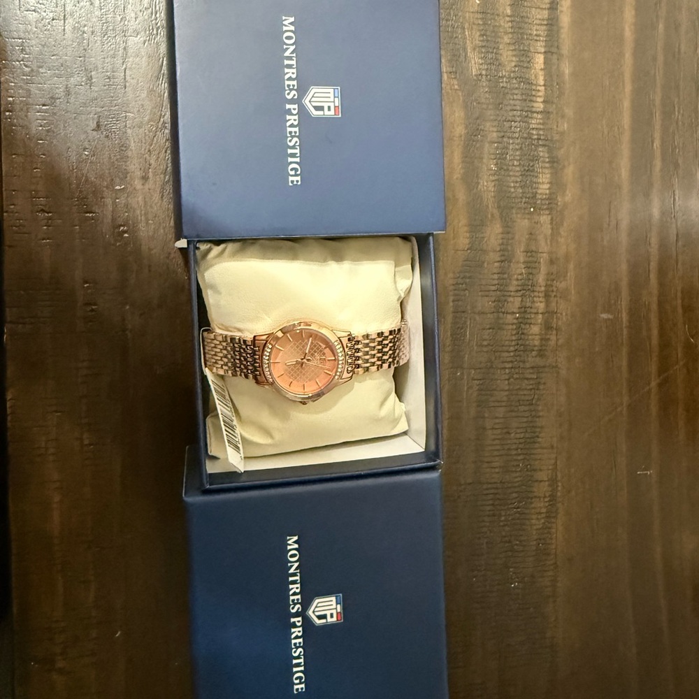 Montres Prestige Rose Gold Watch